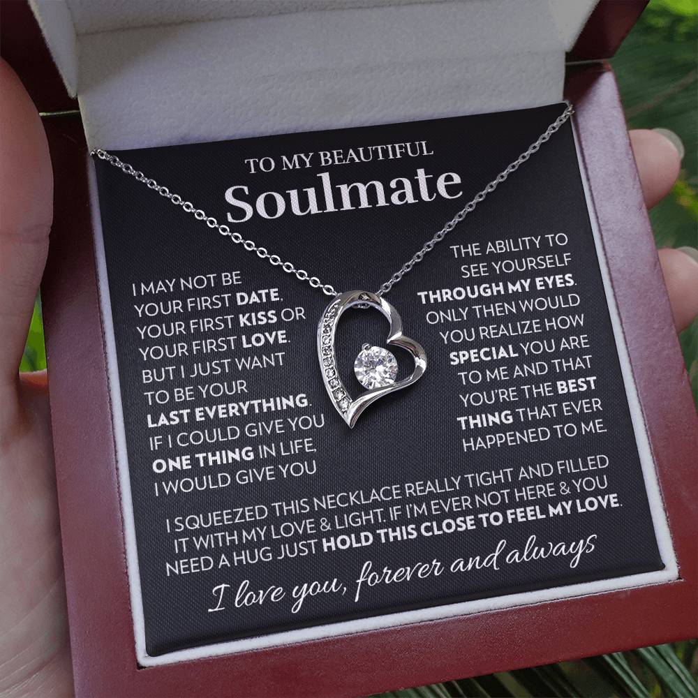 Mahogany style box with LED light holding the heart pendant necklace in 14k white gold finish and the "To My Beautiful Soulmate" message card for wife or girlfriend