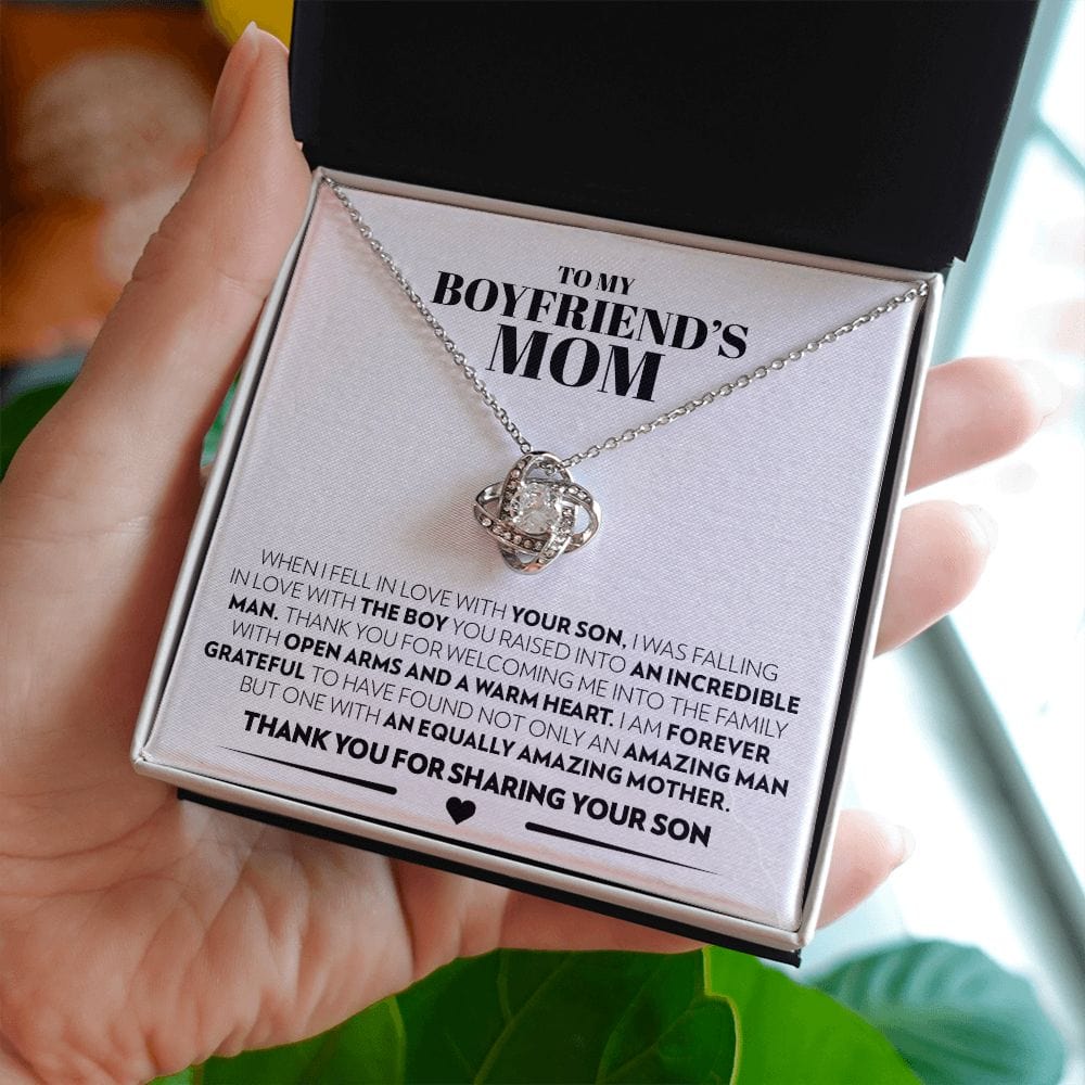 To My Boyfriend's Mom - Thank You - Love Knot Necklace