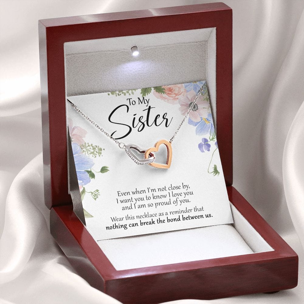 To My Sister - Close - Interlocking Hearts Necklace